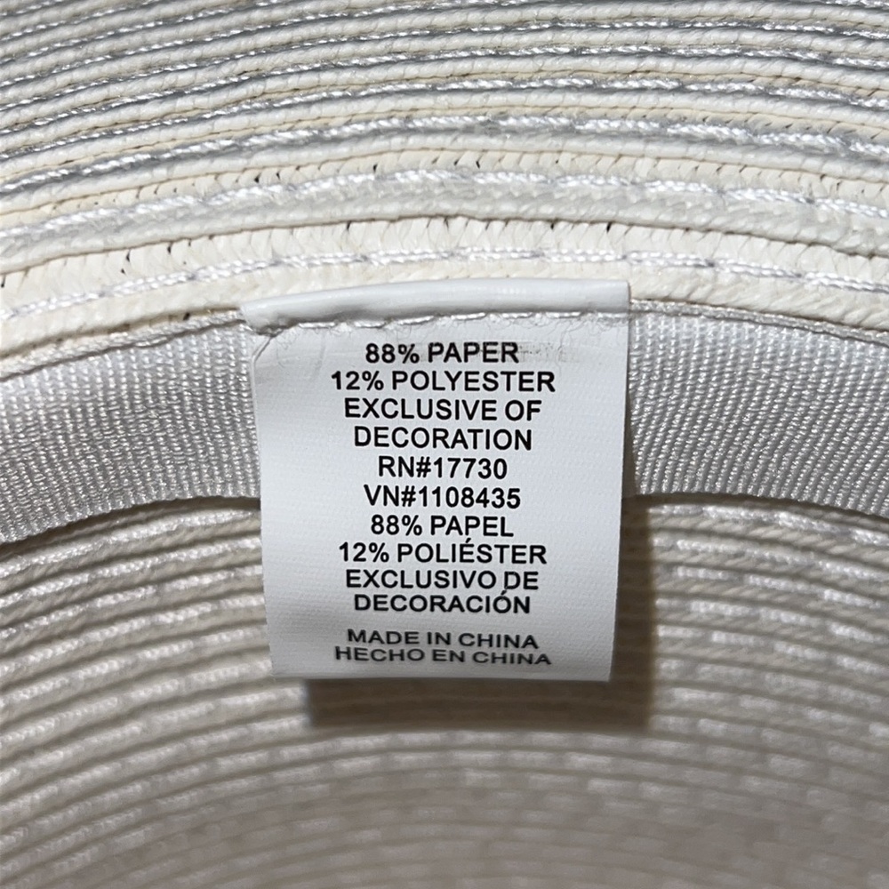 Women’s White and Black Fedora hat! Brand new. Never worn. - Picture 4 of 4
